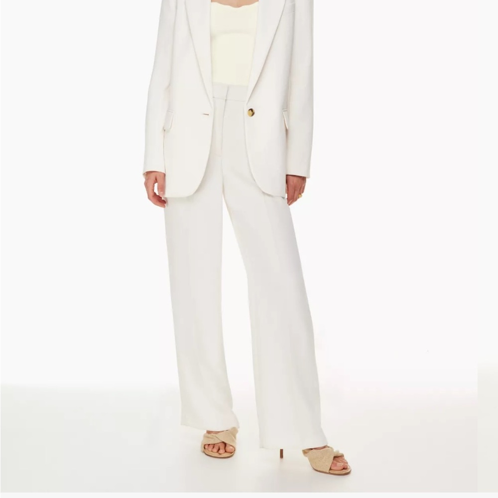 Aritzia high waisted wide leg effortless pant